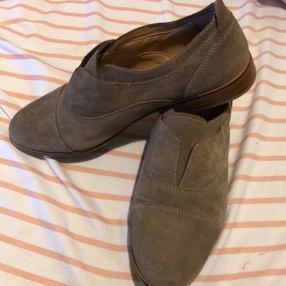 Steve madden moccasins - Picture 2 of 3
